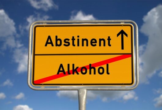 Алкогольный абстинентный синдром